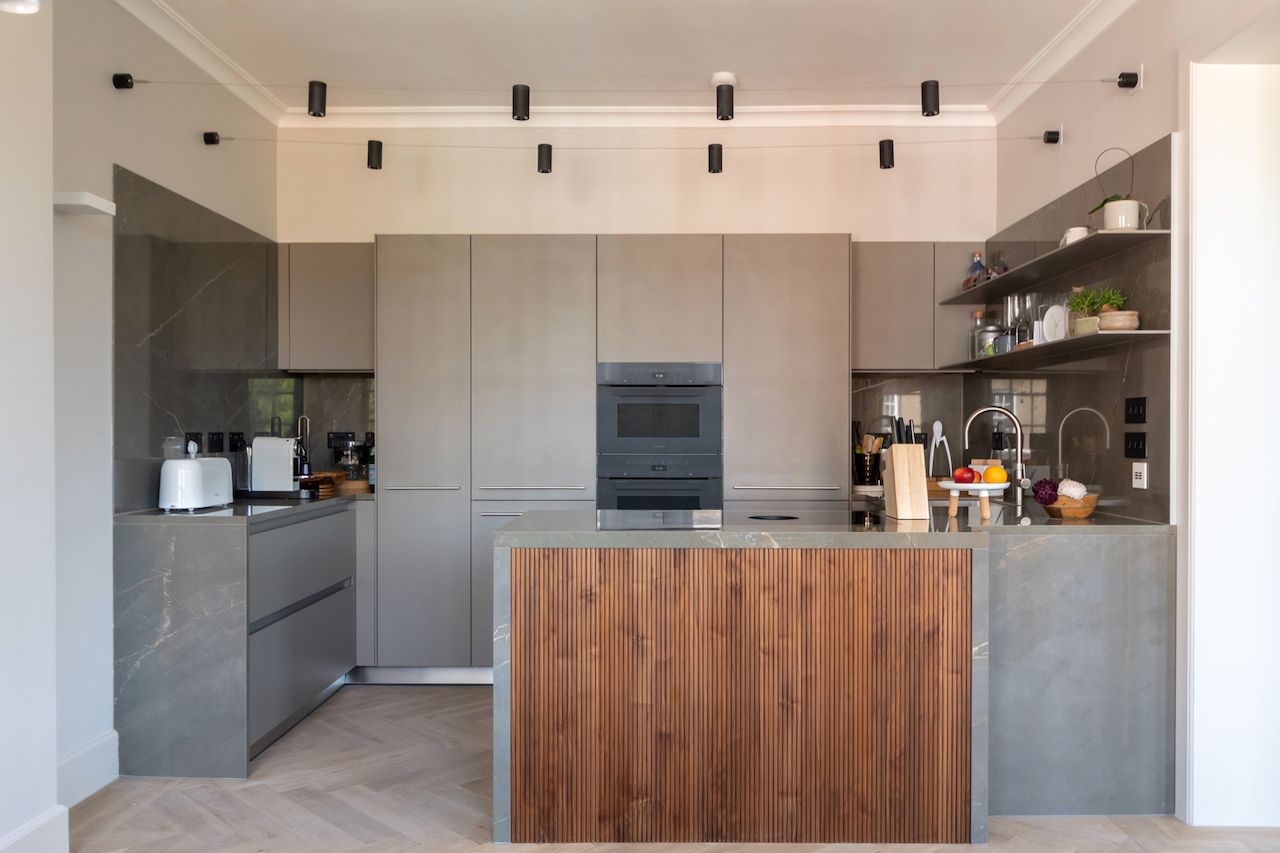 Coleherne Court - Luxury Flat Renovation