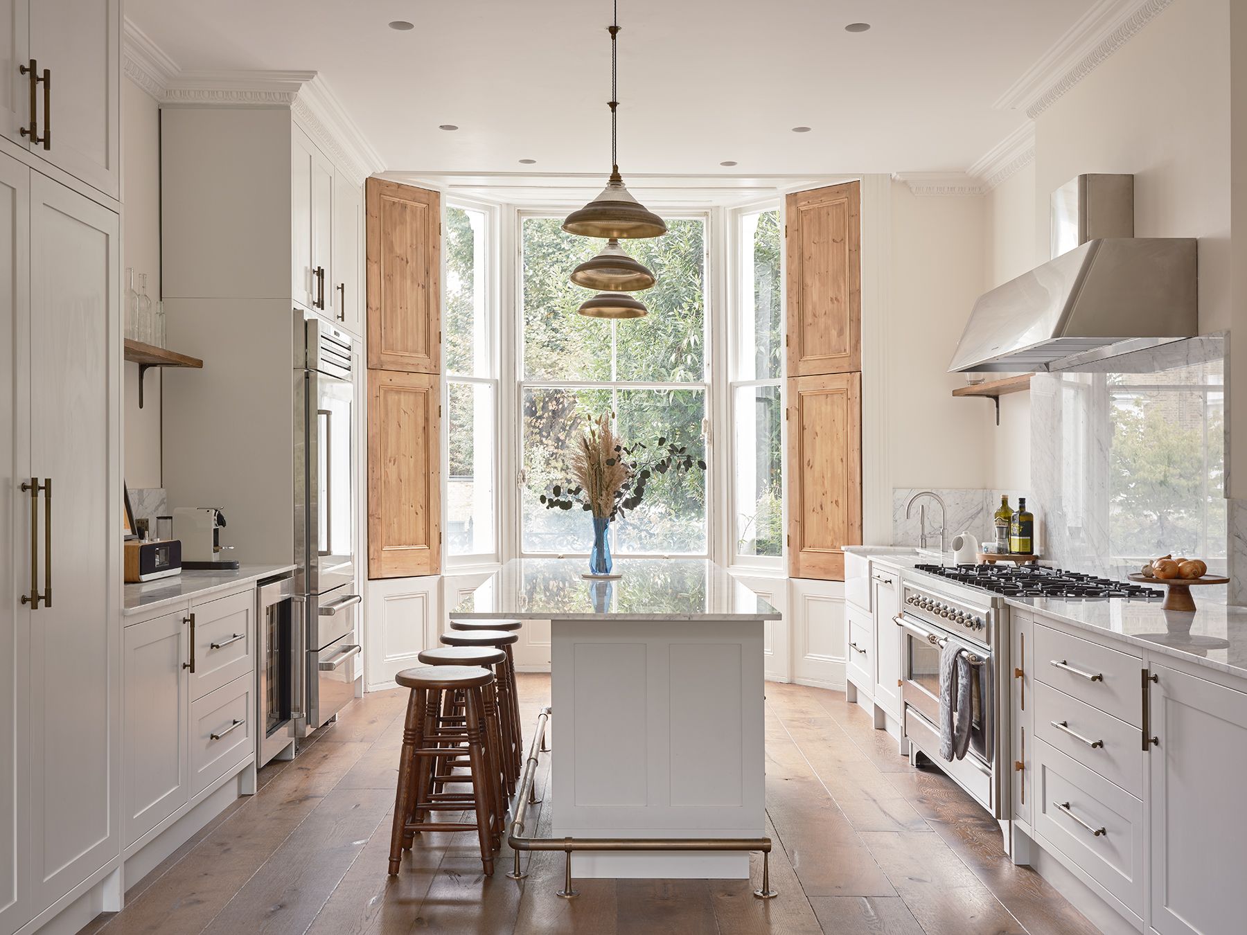 EXTENSION AND RENOVATION OF A THREE-STOREY FLAT IN BELSIZE PARK, LONDON
