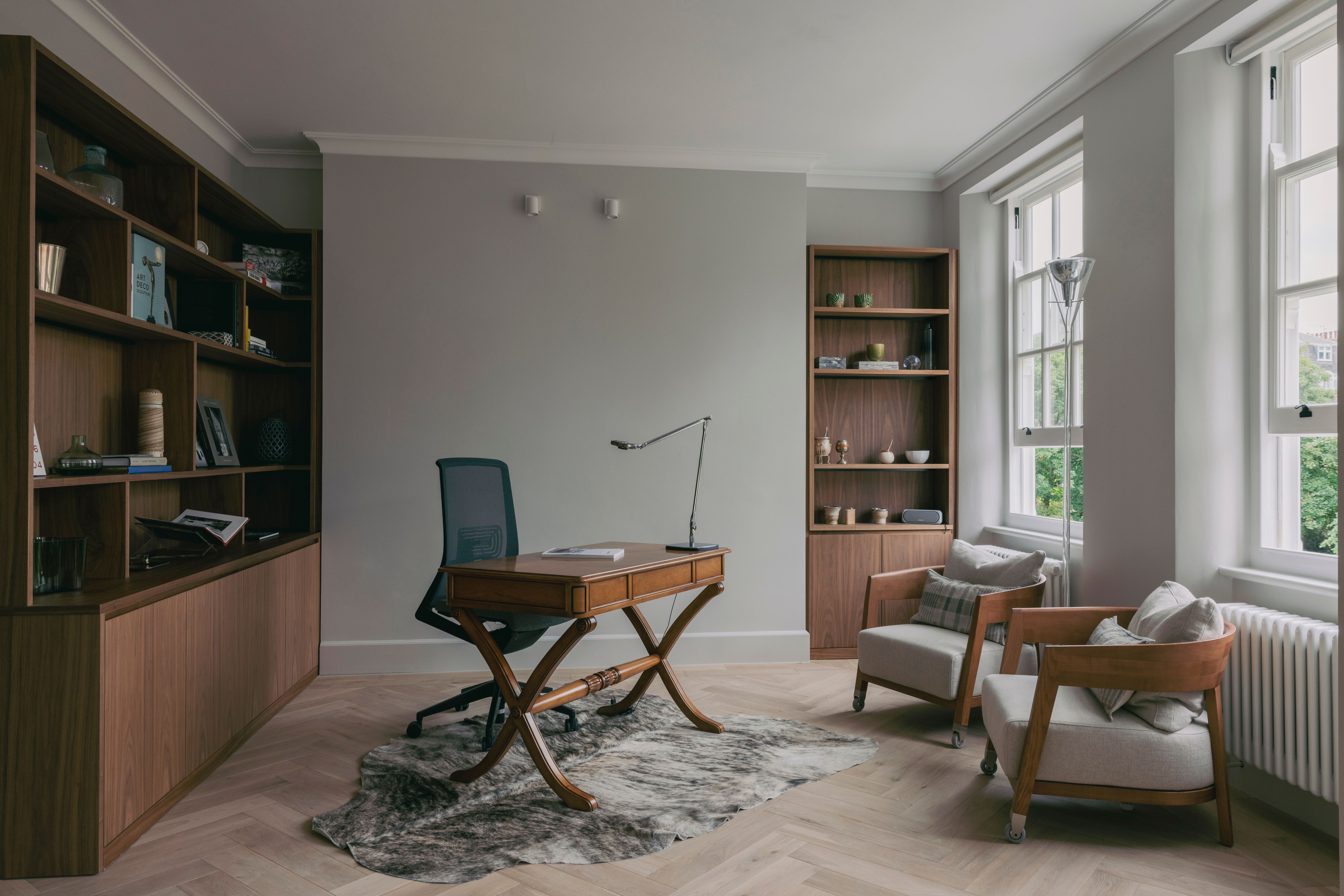 TRADITIONAL SASH WINDOWS AND MODERN GLAZING