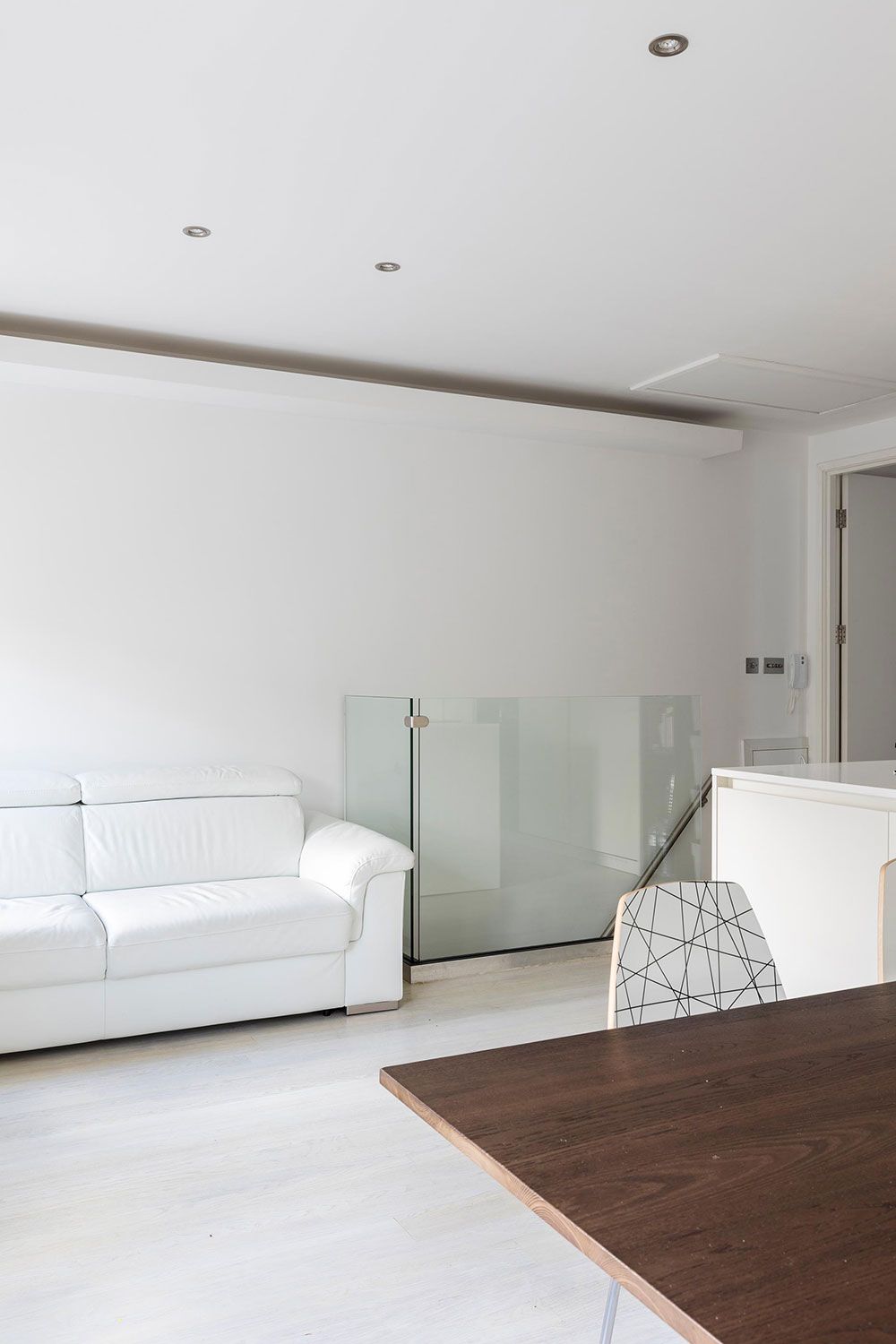 TWO BEDROOM FLAT RENOVATION IN QUEEN’S PARK, LONDON